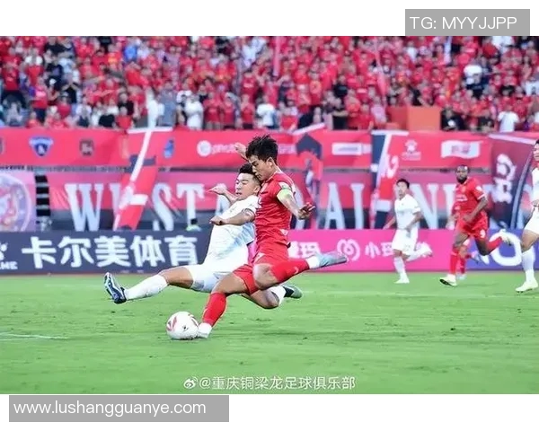 重庆足球失去明星队伍的辉煌时代何时才能重现